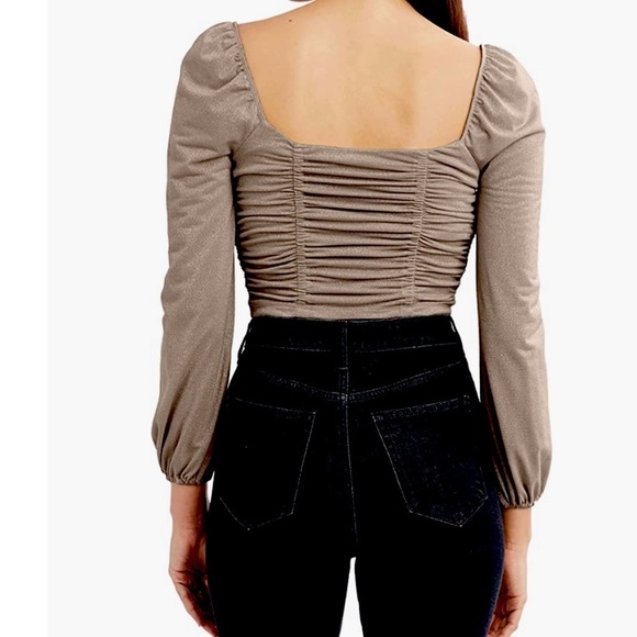 Bcbgeneration Women's Ruched Long Sleeve Crop Top with Square Neck NWT - Picture 2 of 9